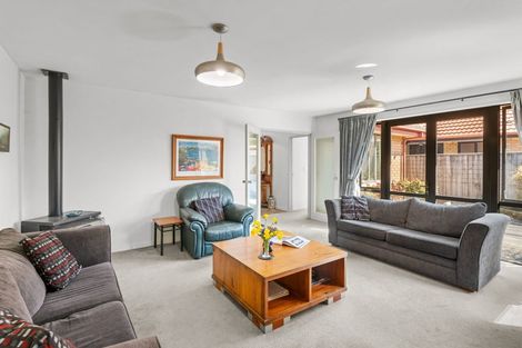 Photo of property in 21 Richard Seddon Drive, Northwood, Christchurch, 8051