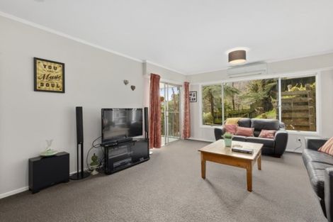 Photo of property in 140a Kamahi Street, Stokes Valley, Lower Hutt, 5019