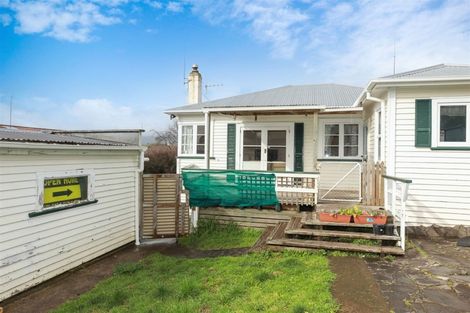 Photo of property in 10 Andrews Street, Paeroa, 3600