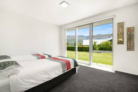 Photo of property in 5 Bovett Place, Wanaka, 9305