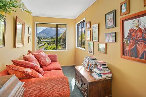 Photo of property in 7 Lochiel Drive, Hanmer Springs, 7334