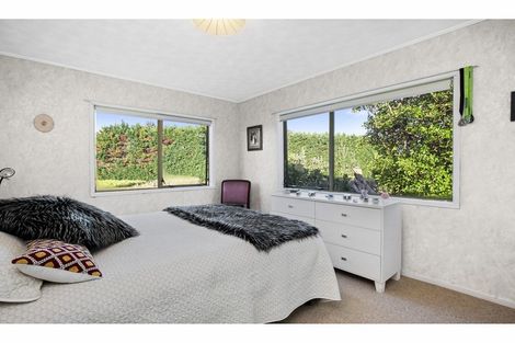 Photo of property in 11 Lina Place, Waiuku, 2123