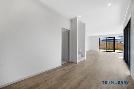 Photo of property in 7 Kauitara Lane, Karaka, 2113