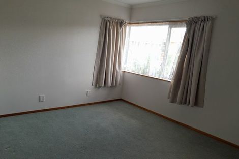 Photo of property in 9 Edgecombe Court, Roslyn, Palmerston North, 4414