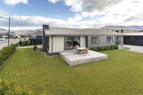 Photo of property in 38 Olds Crescent, Cromwell, 9310