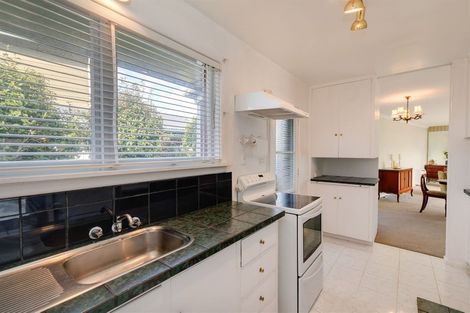 Photo of property in 131 Kendal Avenue, Burnside, Christchurch, 8053