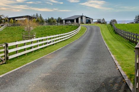 Photo of property in 9 Betty May Drive, Pyes Pa, Tauranga, 3173