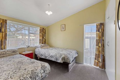 Photo of property in 43a Sandspit Road, Waiuku, 2123