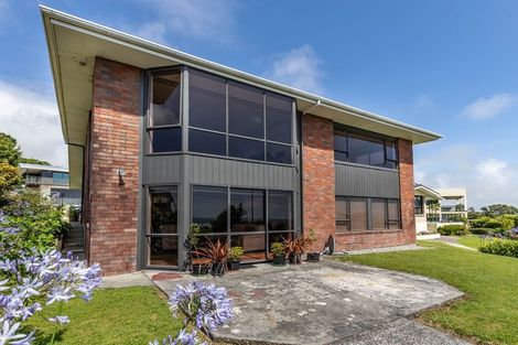 Photo of property in 83 Main South Road, Karoro, Greymouth, 7805