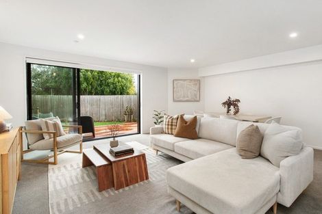 Photo of property in 2/133 Blighs Road, Strowan, Christchurch, 8052