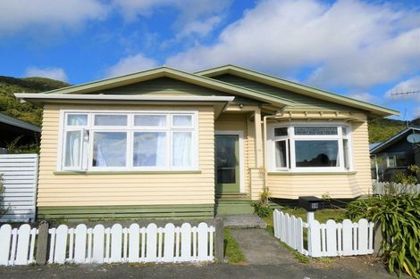 Photo of property in 59 Alexander Street, Greymouth, 7805