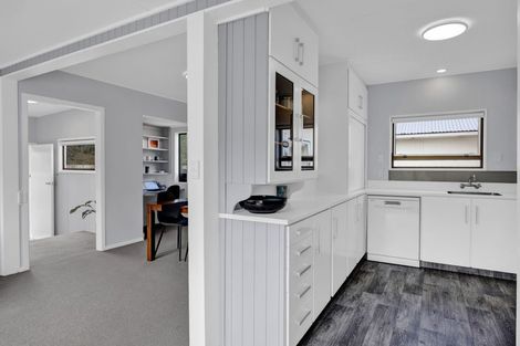 Photo of property in 149 South Road, Hawera, 4610