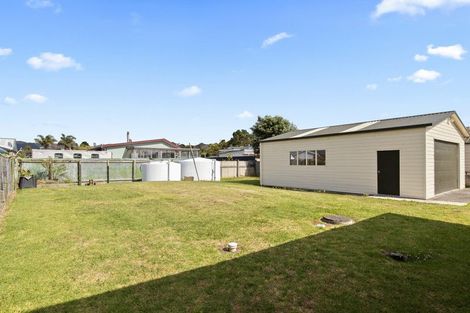 Photo of property in 915 East Coast Road, Kaiaua, Pokeno, 2473