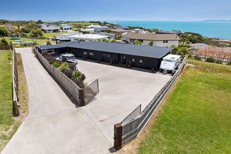 Photo of property in 17c Eagles Way, Cable Bay, 0420