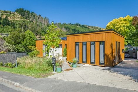 Photo of property in 3 Plumwood Lane, Cashmere, Christchurch, 8022