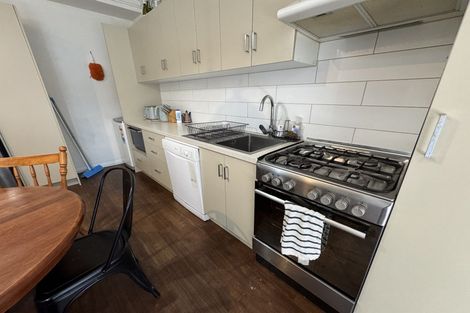 Photo of property in 991 George Street, North Dunedin, Dunedin, 9016