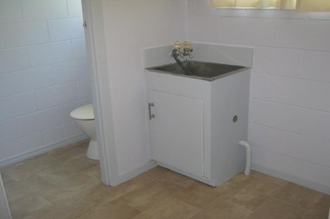 Photo of property in 3/9 Paris Place, Birkenhead, Auckland, 0626