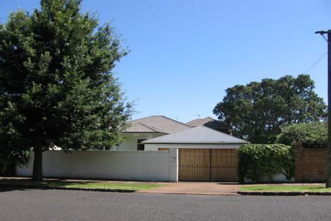Photo of property in 11 Oak Street, Royal Oak, Auckland, 1023