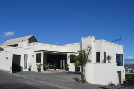 Photo of property in 36 Roslyn Road, Bluff Hill, Napier, 4110