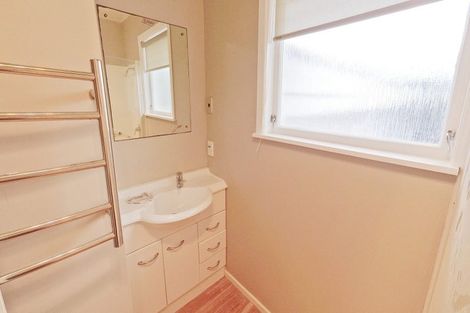 Photo of property in 5 Mcdowall Place, Queenwood, Hamilton, 3210