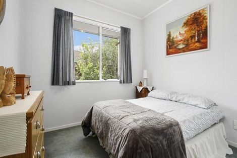 Photo of property in 29 Shetland Street, Glen Eden, Auckland, 0602