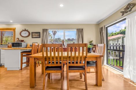 Photo of property in 4 The Green, Whakatane, 3120