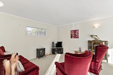 Photo of property in 96a Derwent Street, Island Bay, Wellington, 6023