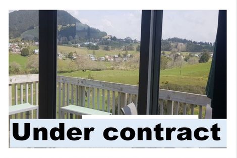 Photo of property in 37 Valley Road, Hikurangi, 0114