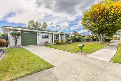 Photo of property in 13 Mckeefry Avenue, Greenmeadows, Napier, 4112