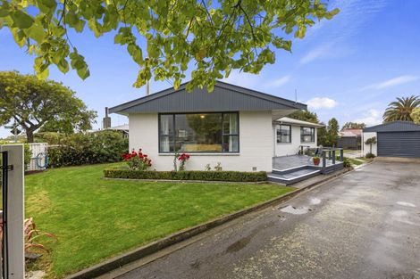 Photo of property in 25 Johns Road, Rangiora, 7400