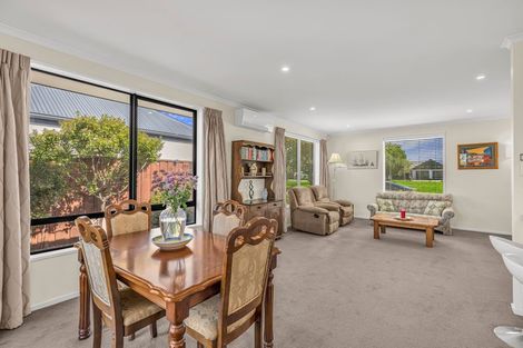 Photo of property in 18 Lansdowne Way, Rolleston, 7615