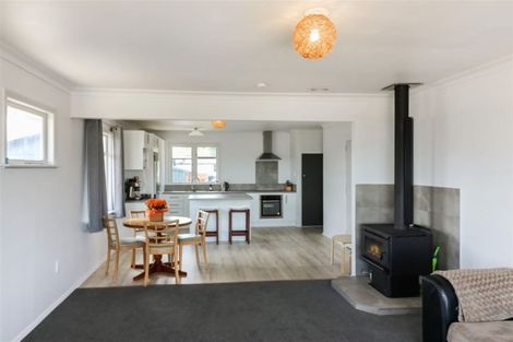 Photo of property in 75 Gordon Street, Dannevirke, 4930