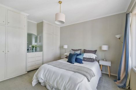 Photo of property in 147 Straven Road, Fendalton, Christchurch, 8014