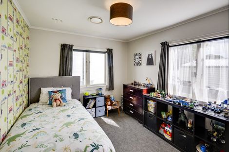 Photo of property in 2 Veronica Avenue, Marewa, Napier, 4110