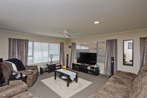 Photo of property in 58 Luculia Drive, Mount Maunganui, 3116