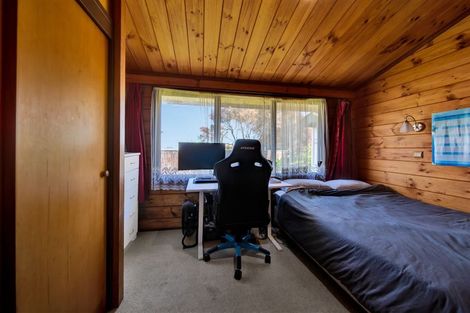 Photo of property in 16d Trimble Place, Bell Block, New Plymouth, 4312