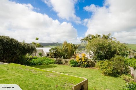 Photo of property in 10 Rautawhiri Road, Helensville, 0800