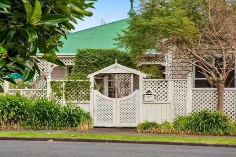 Photo of property in 67 Broadway, Waitara, 4320