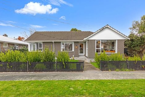 Photo of property in 19 Horton Place, Avondale, Christchurch, 8061