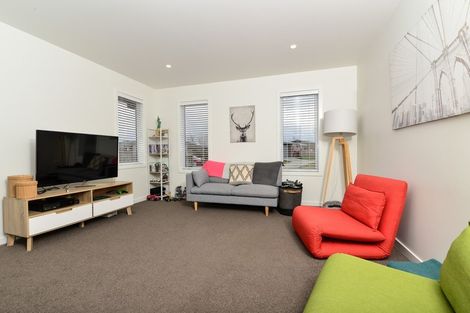 Photo of property in 61 Jarrett Terrace, Leamington, Cambridge, 3432