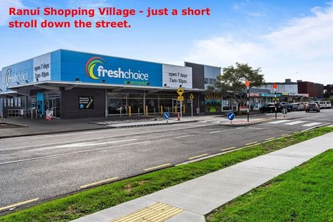 Photo of property in 31 Carlas Way, Ranui, Auckland, 0612