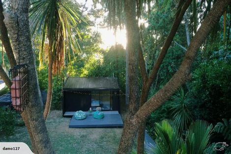 Photo of property in 3 George Avenue, Herald Island, Auckland, 0618