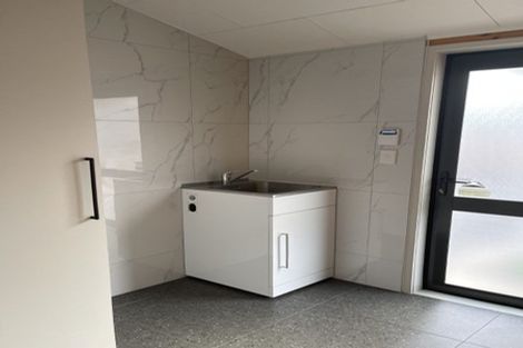 Photo of property in 35 Farwood Drive, Henderson, Auckland, 0612