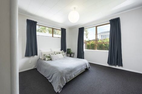 Photo of property in 8 Aquarius Lane, Langs Beach, 0582