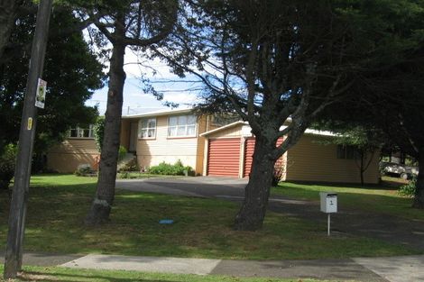 Photo of property in 1 Cindy Place, Pakuranga, Auckland, 2010