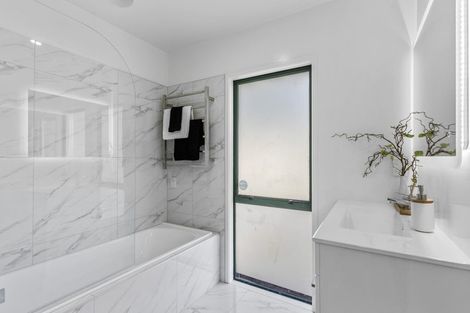 Photo of property in 4/34 Fairlands Avenue, Waterview, Auckland, 1026