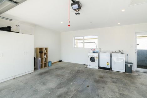 Photo of property in 98 Ferguson Street, West End, Palmerston North, 4412