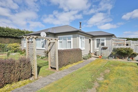 Photo of property in 15 Thornbury Waimatuku Road, Waimatuku, Riverton, 9883