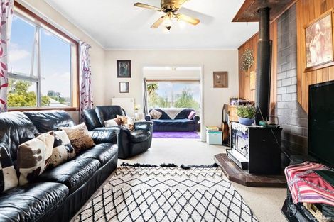 Photo of property in 21a Ribblesdale Road, Henderson, Auckland, 0612