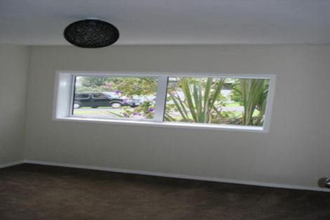 Photo of property in 1/47 Braemar Road, Rothesay Bay, Auckland, 0630